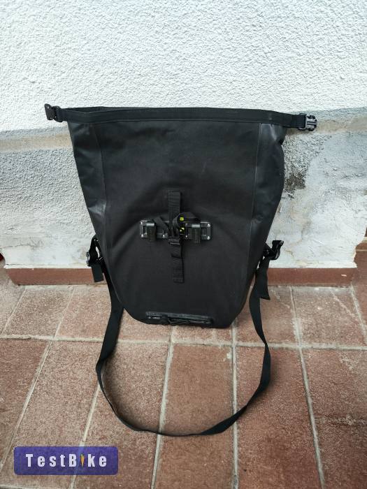 Basil Navigator Waterproof 25-30L + bikemate táskák