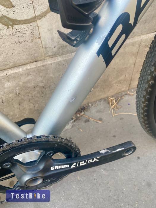 Basso Alu/karbon gravel eladó