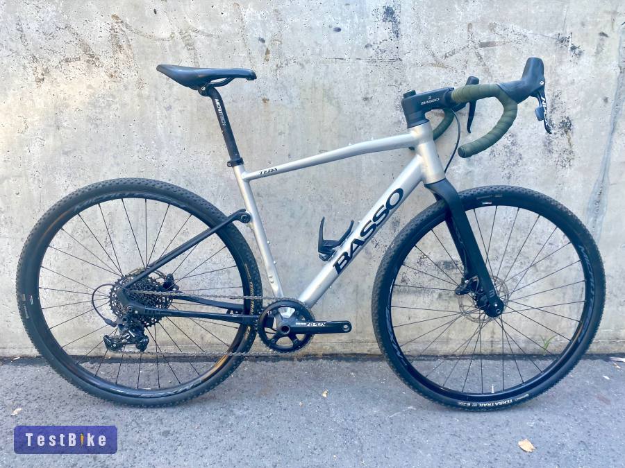Basso Gravel eladó 1x11 hidrós szettel