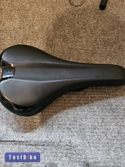 BBB Spectrum 155 nyereg eladó