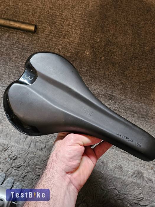 BBB Spectrum 155 nyereg eladó