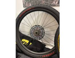 Bellani Composites XTM Elite 30.X karbon kerékszett