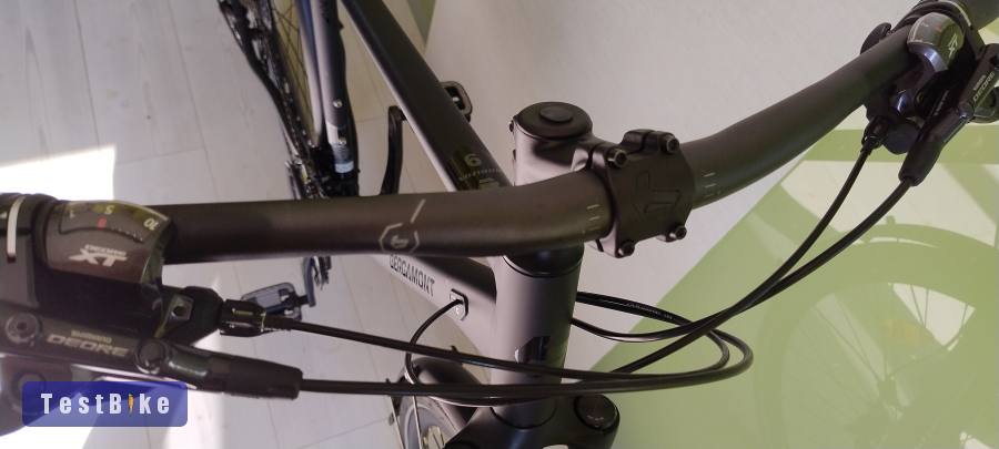 Bergamont Horizon, agydinamó, hidraul.fék, XT-szett, 2025  