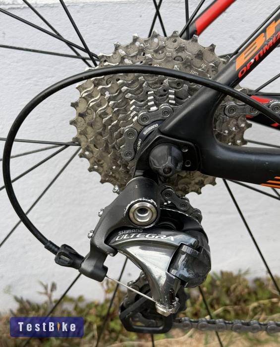 BH Quartz endurance karbon országúti