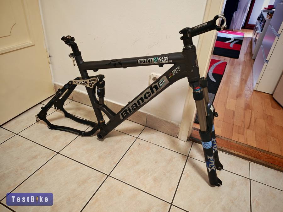 Bianchi 26-os összteleszkópos kerékpár váz szett