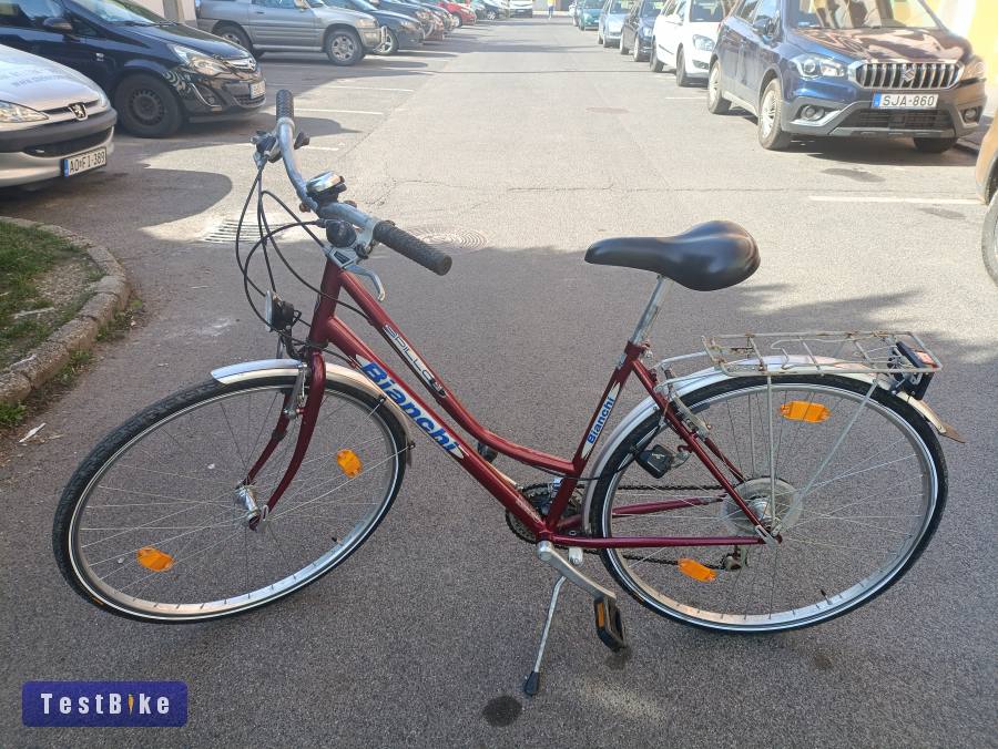 Bianchi 28" női trekking eladó. 