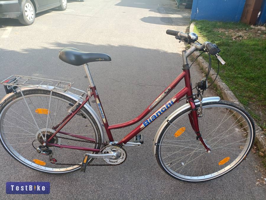 Bianchi 28" női trekking eladó. 