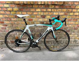 Bianchi 928 C2C karbon országúti kerékpár 58 cm (182–188 cm)