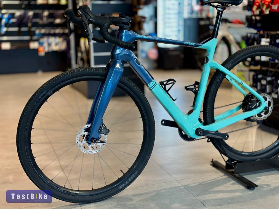 Bianchi Arcadex Gravel M méretben
