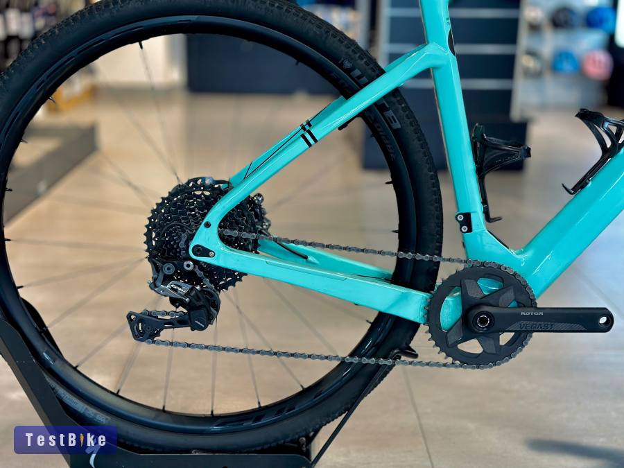 Bianchi Arcadex Gravel M méretben