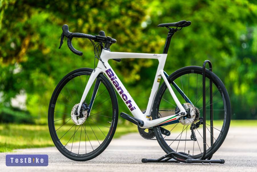 Bianchi Aria (55) újszerű karbon országúti kerékpár