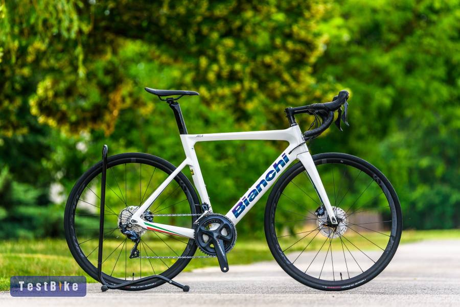 Bianchi Aria (55) újszerű karbon országúti kerékpár