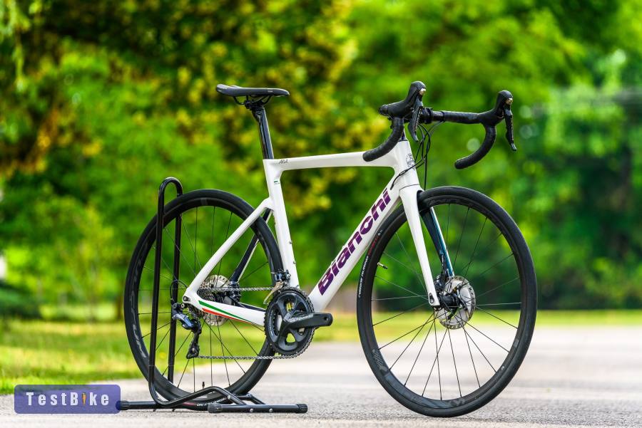 Bianchi Aria (55) újszerű karbon országúti kerékpár