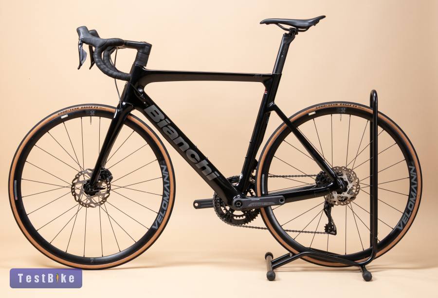 Bianchi Aria Disc 105 Di2 (57) karbon országúti kerékpár 