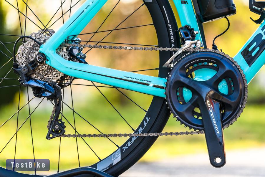 Bianchi Aria E-road (55) karbon országúti kerékpár