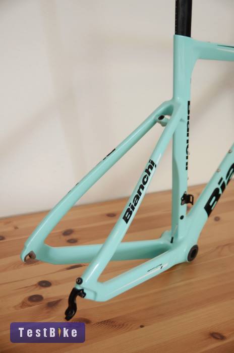 Bianchi Aria váz-szett