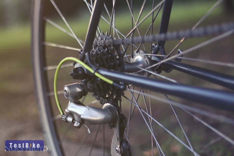 Bianchi Caurus 58cm Shimano 105 felújított országúti