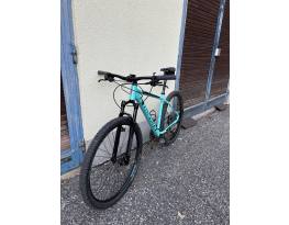 Bianchi Magma