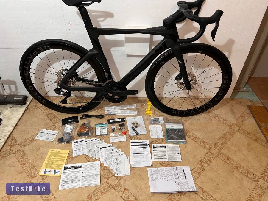 Bianchi Oltre PRO Ultegra DI2 2023  53 as méret