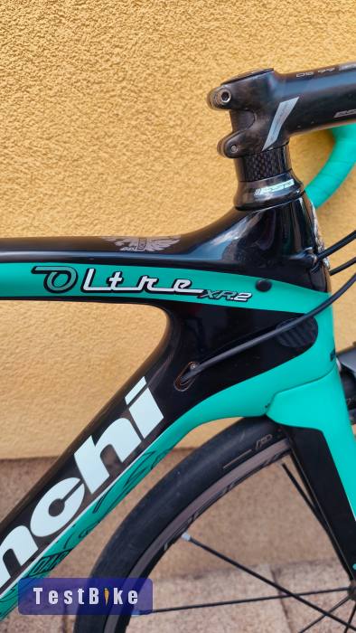 Bianchi Oltre XR2 országúti kerékpár eladó 