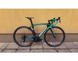 Bianchi Oltre XR2 országúti kerékpár eladó 