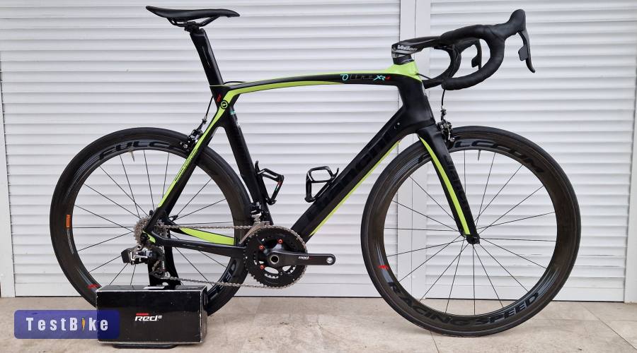 Bianchi Oltre XR4 Sram ETap váltás, Fulcrum Racing Speed