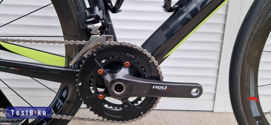 Bianchi Oltre XR4 Sram ETap váltás, Fulcrum Racing Speed