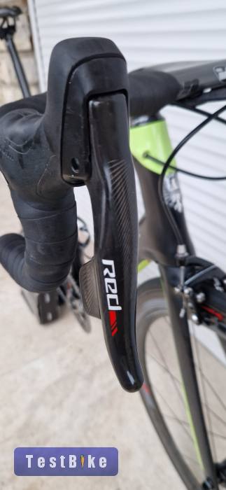 Bianchi Oltre XR4 Sram ETap váltás, Fulcrum Racing Speed