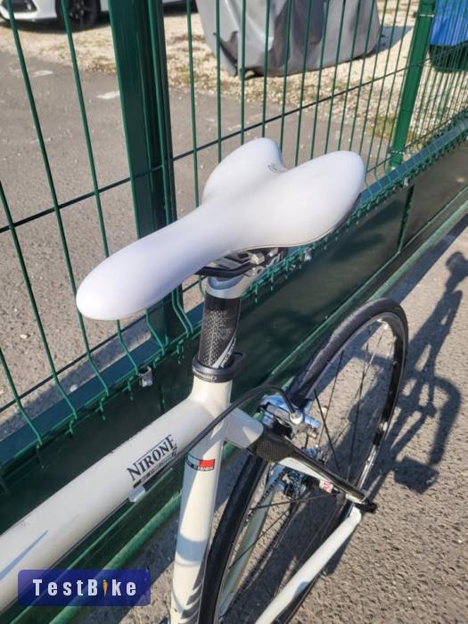 Bianchi országúti kerékpár - Via Nirone alu-hydro carbon 56