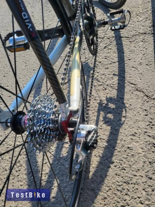 Bianchi országúti kerékpár - Via Nirone alu-hydro carbon 56