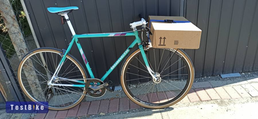 Bianchi record Celeste commuter