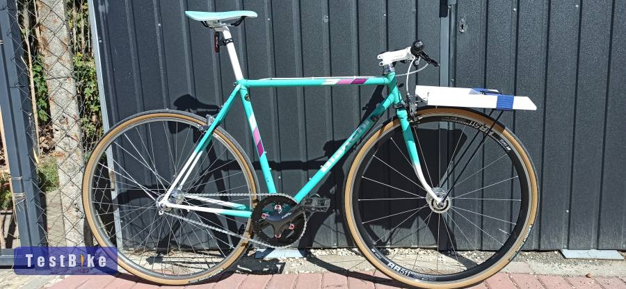 Bianchi record Celeste commuter