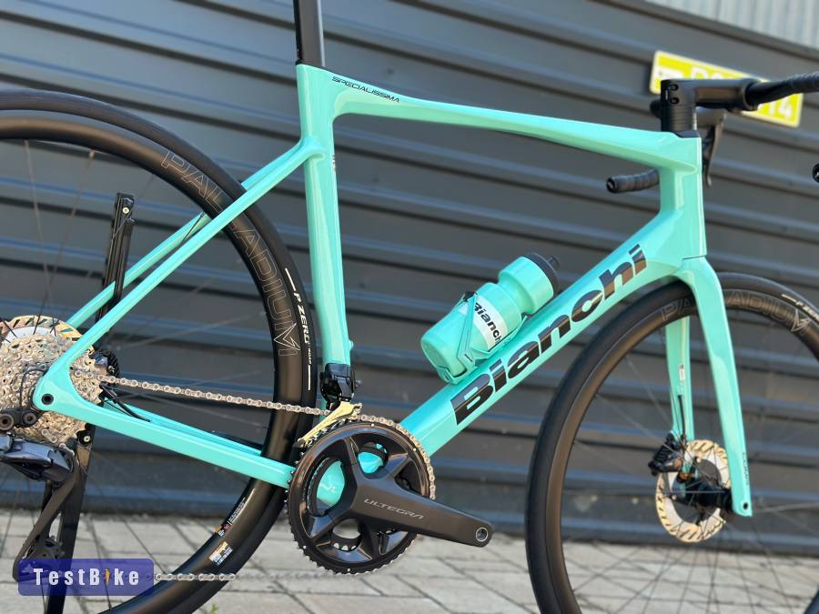 Bianchi Specialissima Ultegra 8170 DI2 Carbon kerék 