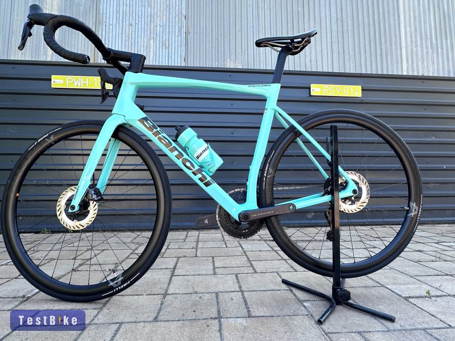 Bianchi Specialissima Ultegra 8170 DI2 Carbon kerék 