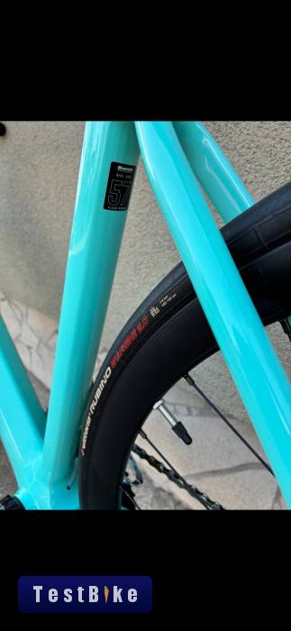 Bianchi Sprint IRC 105 12s