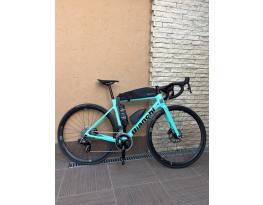 Bianchi Sprint Rival AXS Disc új 