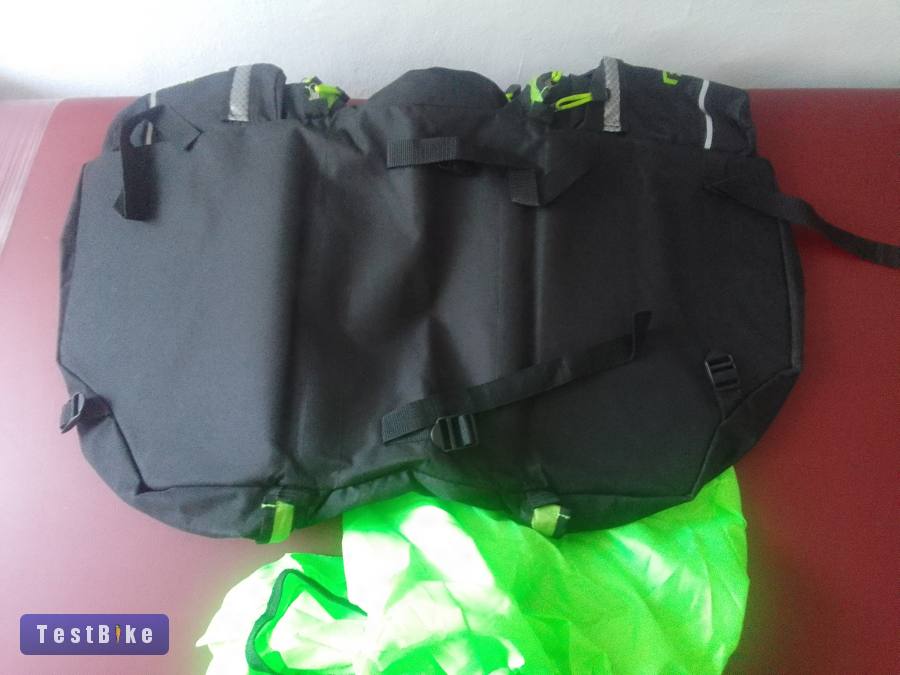 Új Bikefun  3 részes túratáska csomagtartóra