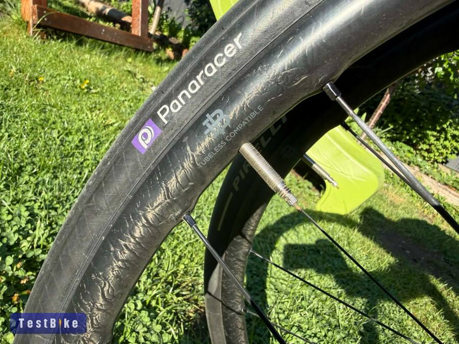 Black Inc Twenty karbon tárcsafékes kerékszett 1230gr 