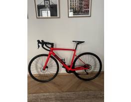 BMC 2026 BMC Teammachine SLR Three 105 DI2 Országúti Shimano
