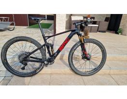 BMC Fourstroke 01 One Karbon M-es