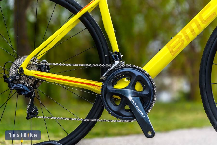 BMC Roadmachine 02 (56) karbon országúti kerékpár