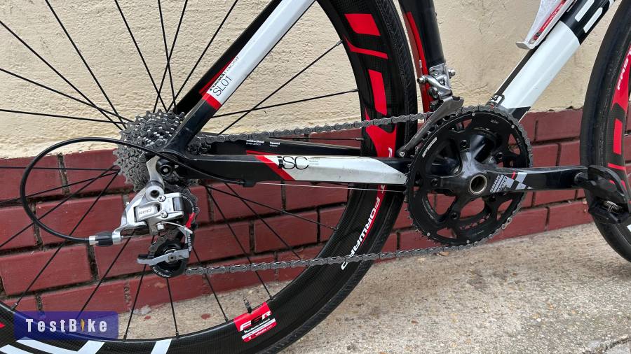 BMC Roadracer SL01 országúti kerékpár