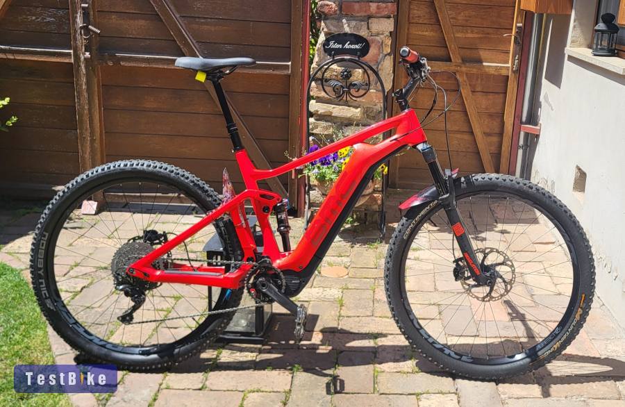 Bmc Speedfox AMP 2, áron alul