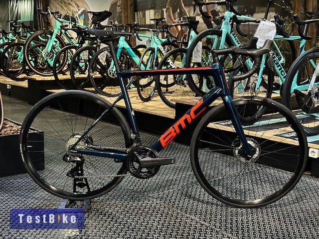 AKCIÓ! BMC Teammachine SLR Three 58"