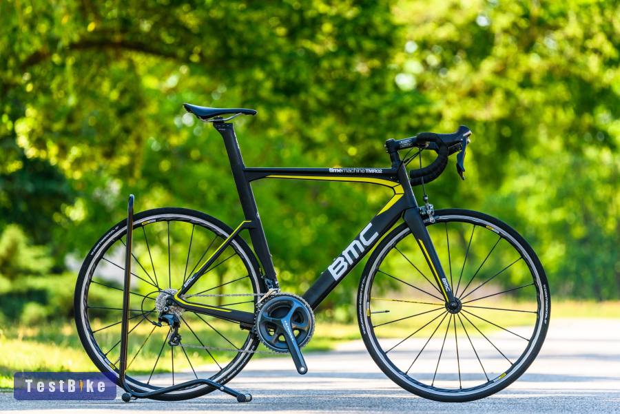BMC Timemachine TMR02 (56) karbon országúti kerékpár