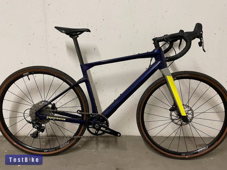 BMC URS 01 2021 M-es karbon gravel eladó