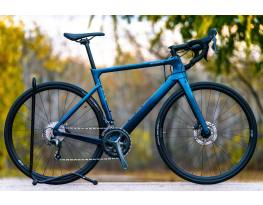 Boardman SLR 8.9 (L) full karbon országúti kerékpár
