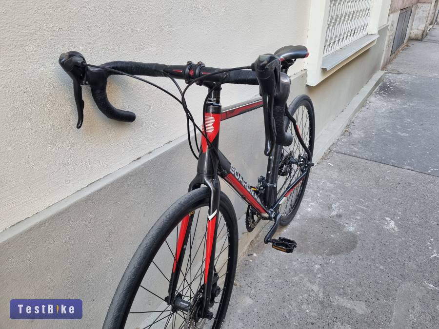 Boardman X7 Comp országúti kerékpár