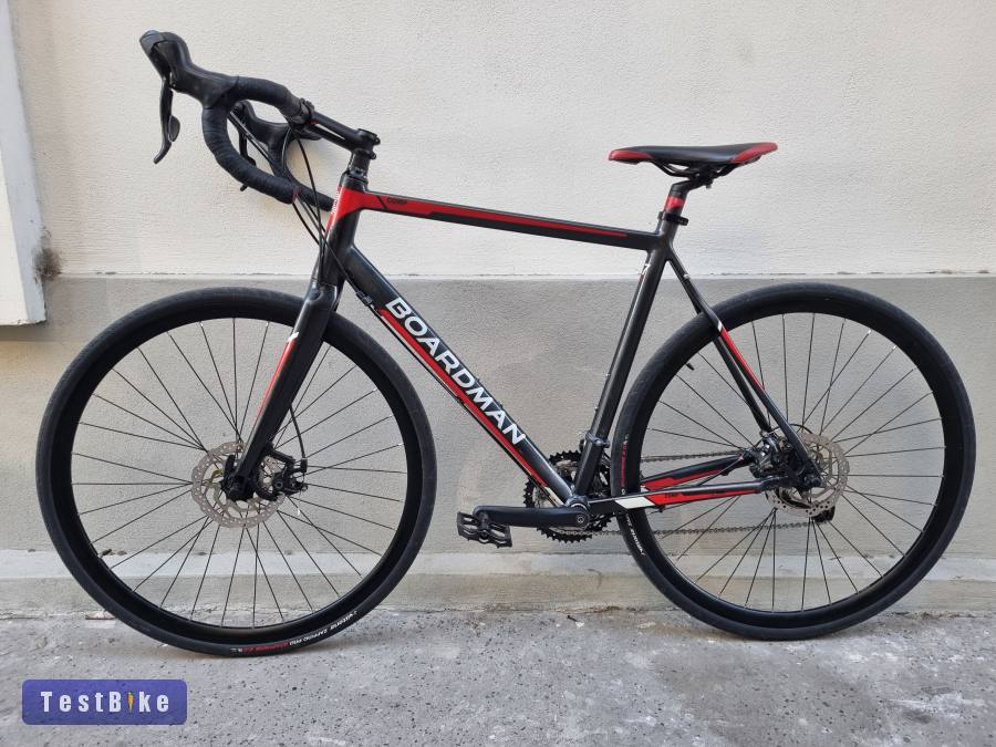 Boardman X7 Comp országúti kerékpár