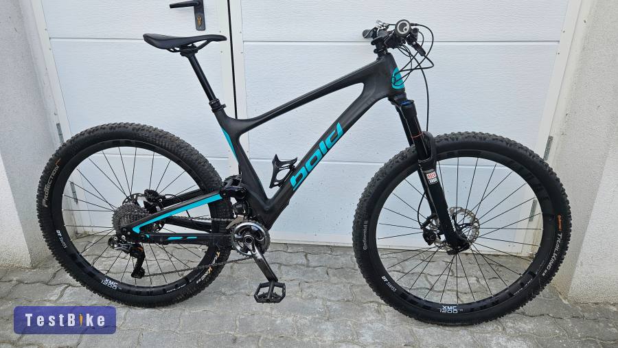 bold Linkin Trail 29” karbon MTB XTR Di2 szettel